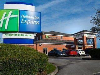 Urlaub im Holiday Inn Express Manchester - East - hier günstig online buchen