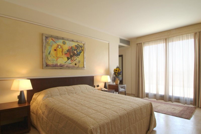 Urlaub im iH Hotels La Mela Hotel & Residence - hier günstig online buchen
