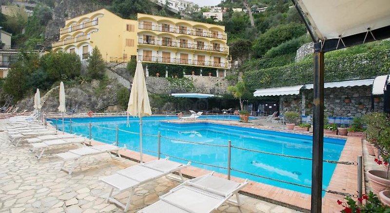 Urlaub im Hotel Royal Positano - hier günstig online buchen